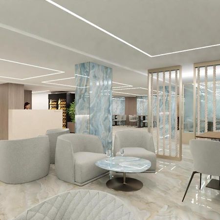 Hotel Serena Градо Екстериор снимка